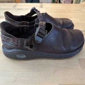 Chaco Ws slip-on shoes, sz 8.5, brown leather w/chaco strap